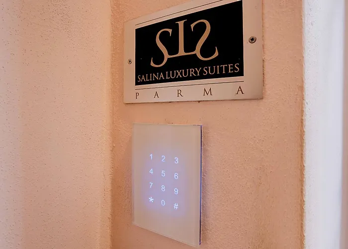 Salina Luxury Gasthuis Parma